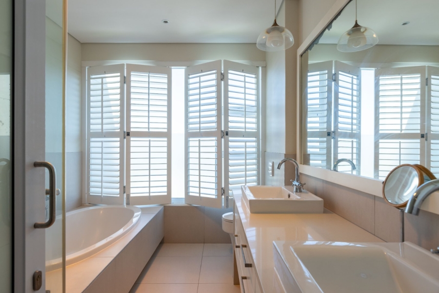 8 Bedroom Property for Sale in Keurboomstrand Western Cape